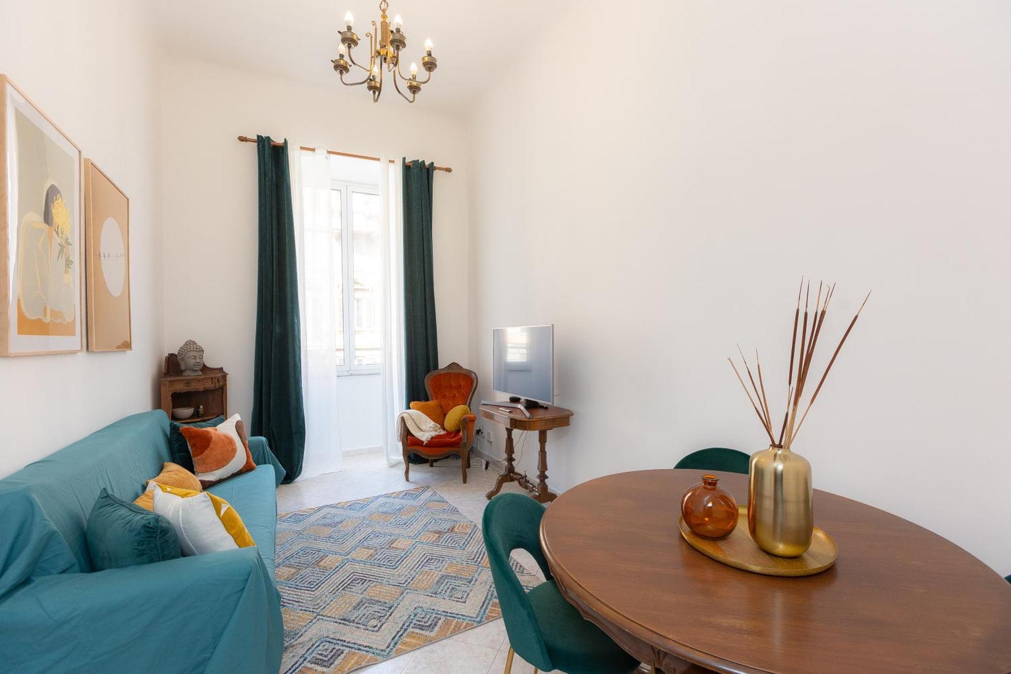 Pietroburgo By In Apartment *
